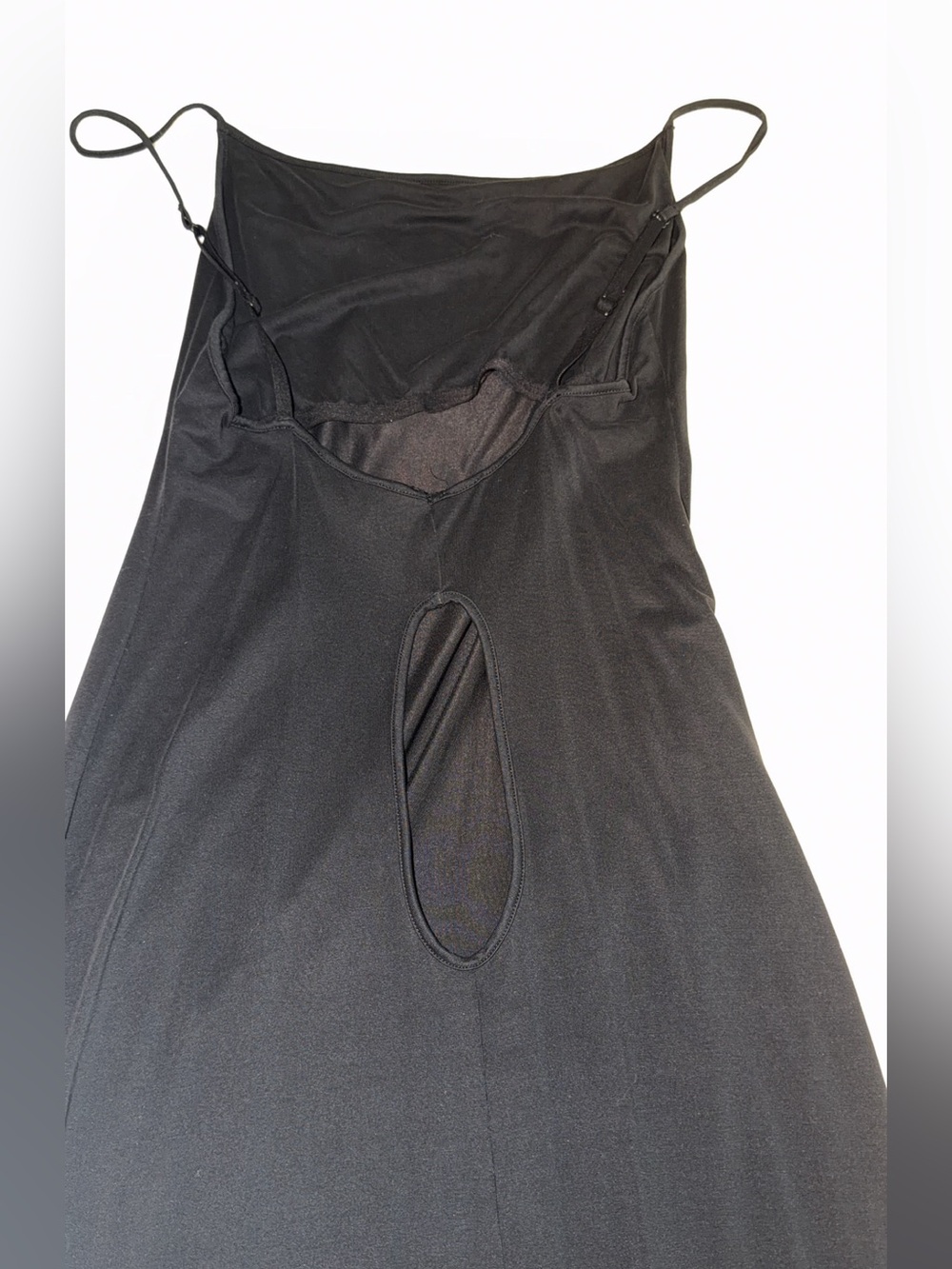 Skims Black Slip Maxi Dress with Spaghetti Straps. Fits everybody w/back detail - Picture 5 of 5